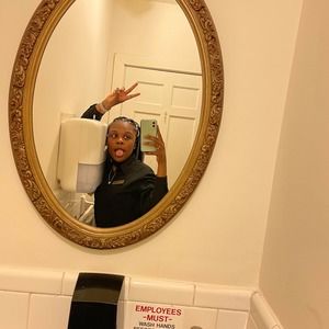 Meet your Posher, Charisse